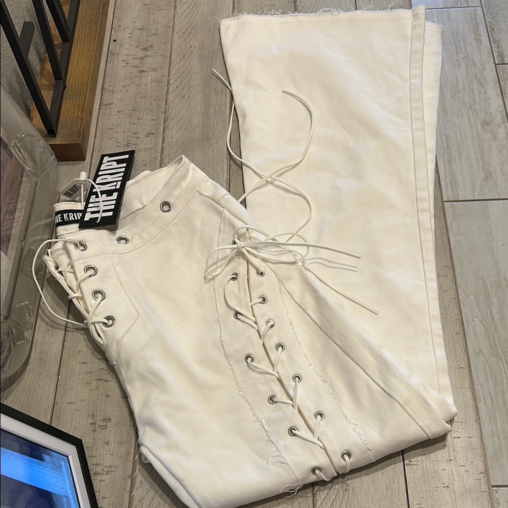 Women's White Lace-Up Jeans